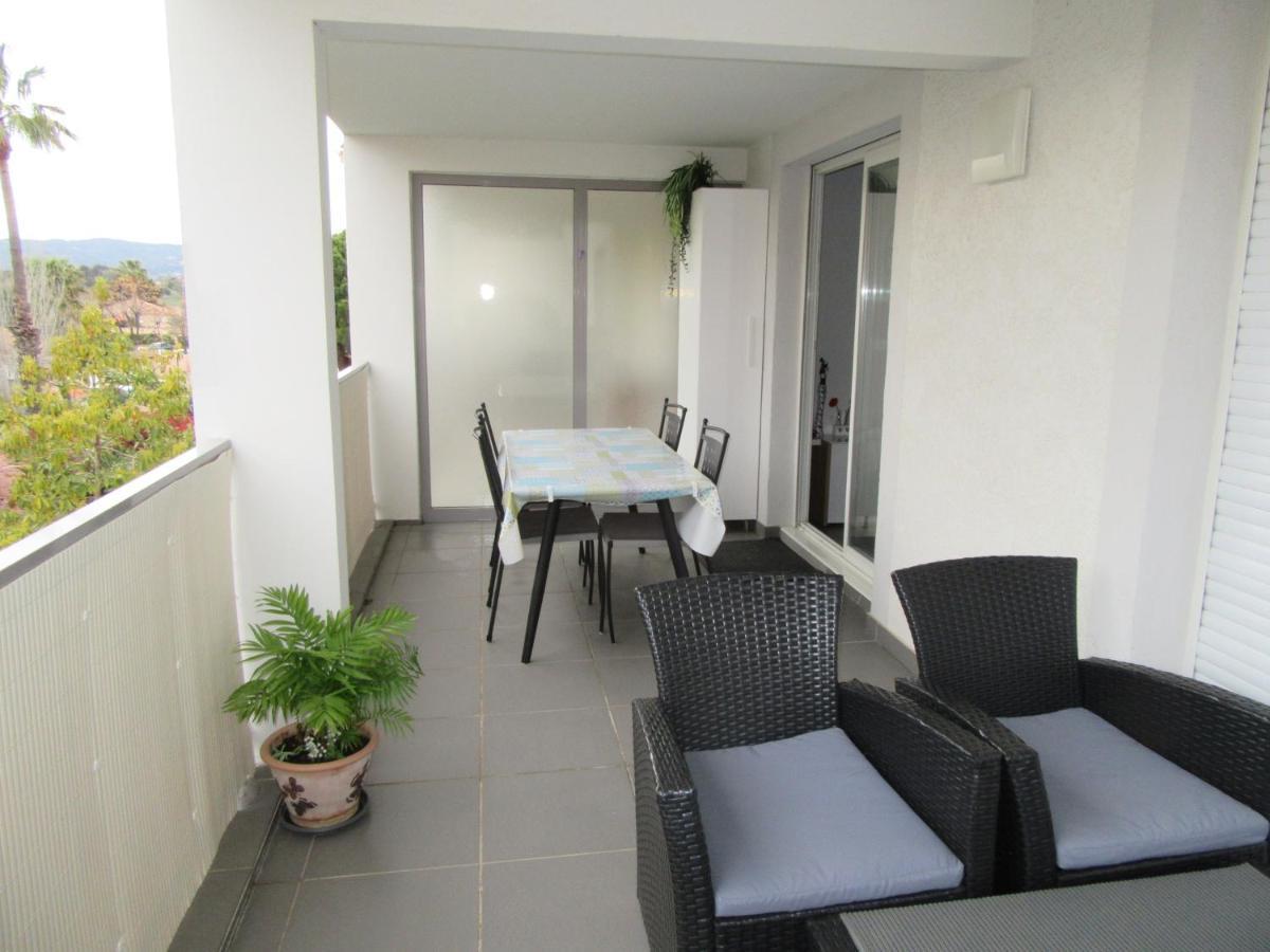 Appartement Residence La Plage 4 **** La Londe-les-Maures Eksteriør billede